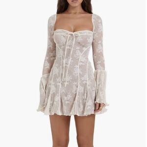 House of Cb Analissa Elegant Lace Long Sleeve Dress